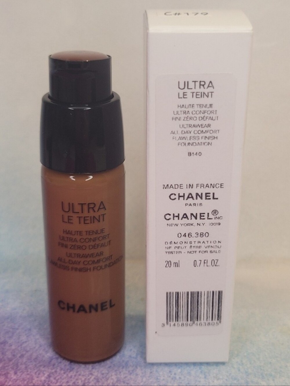 Chanel Ultra Le Teint Flawless Finish Foundation B140